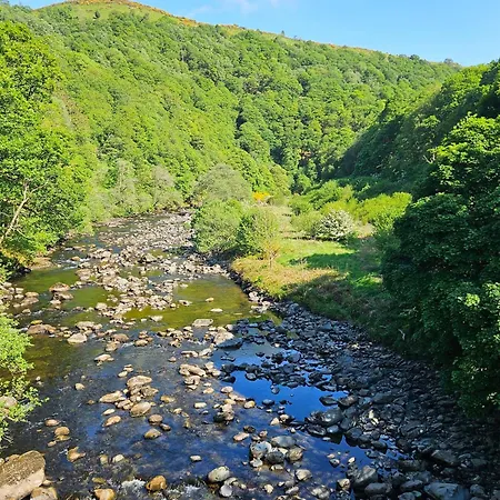 Nyaraló Canadian 37 *